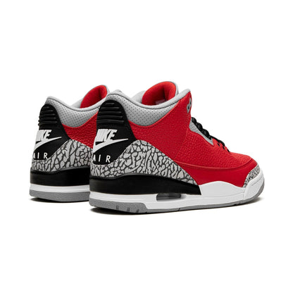 Air Jordan 3 - Unite Fire Red